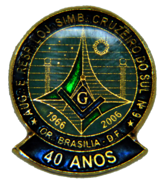 Pin dos 40 anos da Loja Manica Cruzeiro do Sul